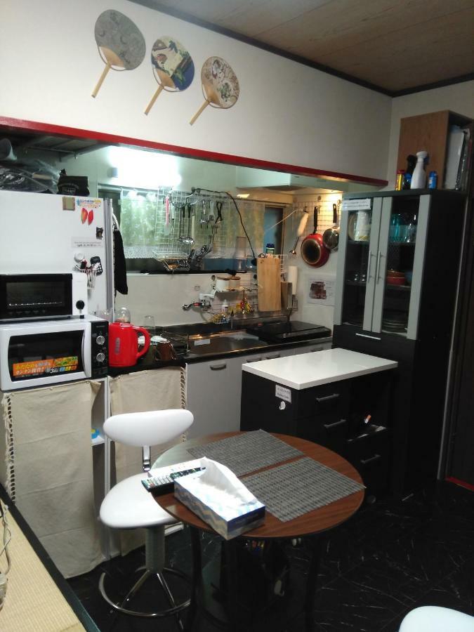 Готель Miroku Share House Mimiharacho Екстер'єр фото
